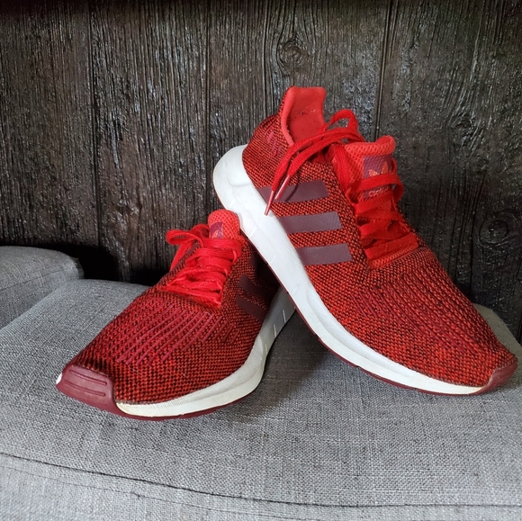 adidas swift run oreo
